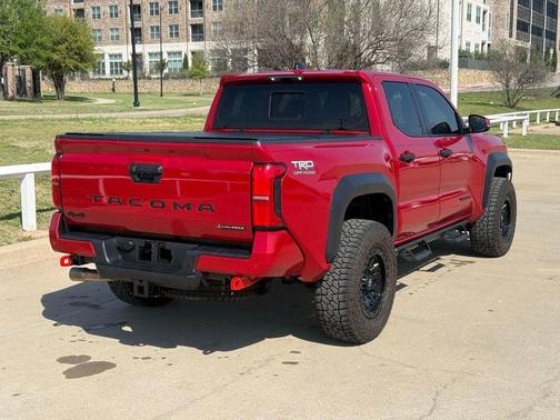 2025 Toyota Tacoma Hybrid TRD Sport