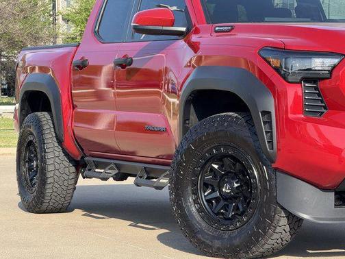 2025 Toyota Tacoma Hybrid TRD Sport