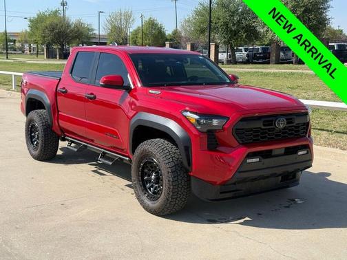 2025 Toyota Tacoma Hybrid TRD Sport