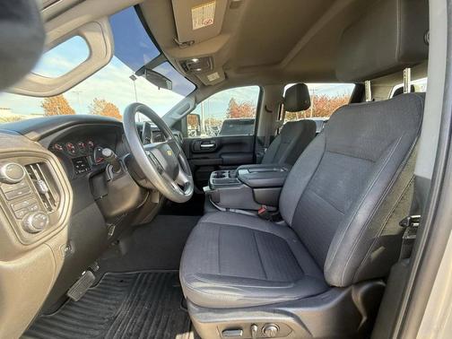 2022 Chevrolet Silverado 2500 Custom