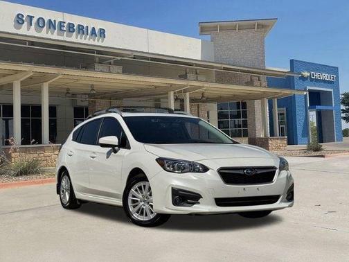 Crystal White Pearl 2018 Subaru Impreza 2.0i Premium