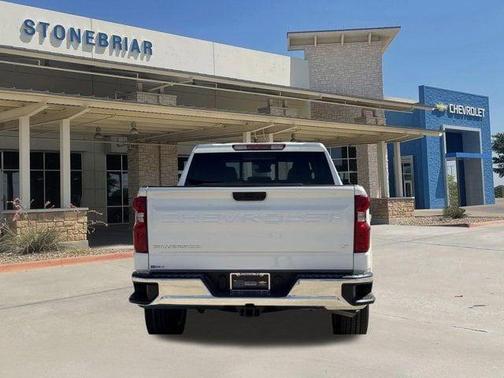 Summit White 2026 Chevrolet Silverado 1500 LT