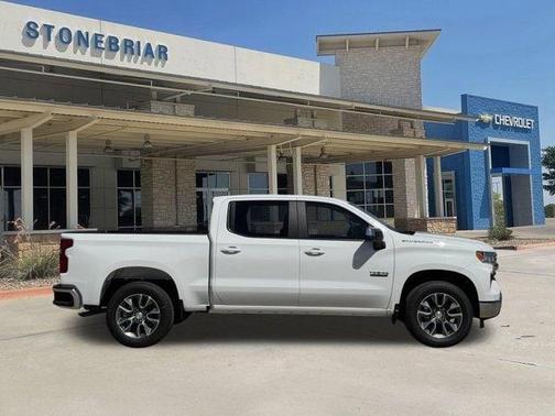 Summit White 2026 Chevrolet Silverado 1500 LT