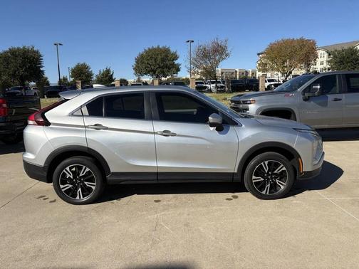 2024 Mitsubishi Eclipse Cross SE