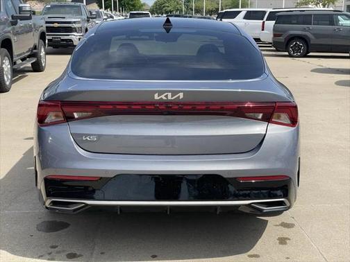 2023 Kia K5 EX