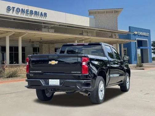 2024 Chevrolet Silverado 1500 Custom