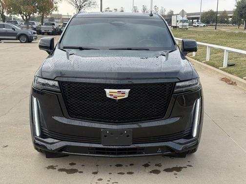 2022 Cadillac Escalade Sport