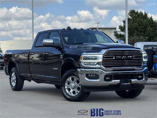 2021 RAM 3500 Laramie Crew Cab 4x4 8' Box