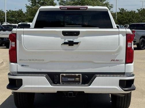 Summit White 2026 Chevrolet Silverado 1500 RST
