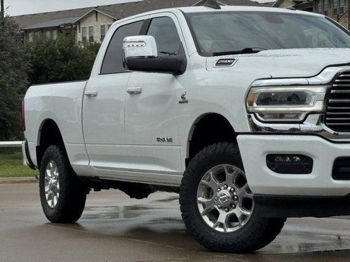 2024 RAM 2500 Laramie Crew Cab 4x4 6'4' Box