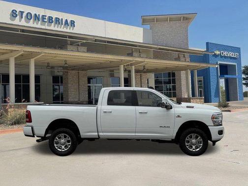 2024 RAM 2500 Laramie Crew Cab 4x4 6'4' Box