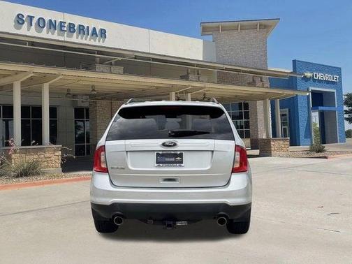 Ingot Silver Metallic 2013 Ford Edge SE