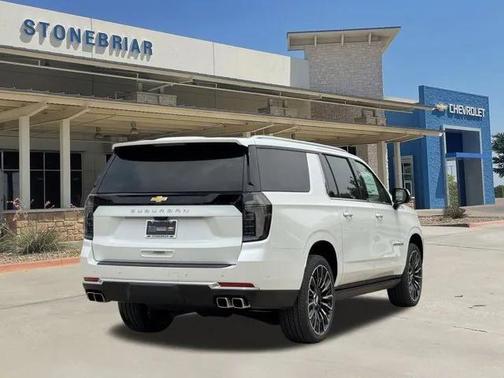 2025 Chevrolet Suburban 4WD High Country