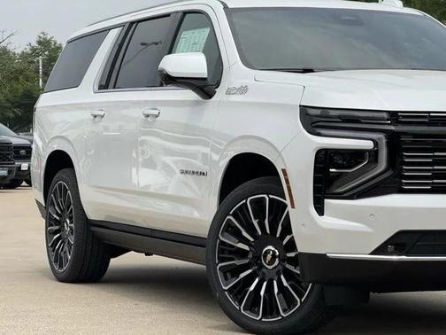 2025 Chevrolet Suburban 4WD High Country