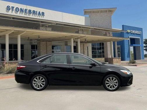 2016 Toyota Camry XLE