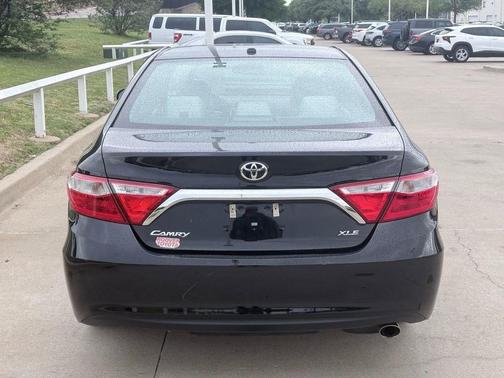 2016 Toyota Camry XLE