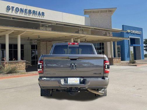 2021 RAM 2500 Laramie Crew Cab 4x4 6'4' Box