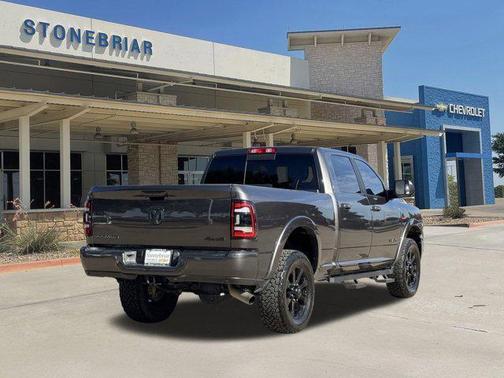 2021 RAM 2500 Laramie Crew Cab 4x4 6'4' Box