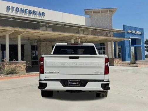 2026 Chevrolet Silverado 1500 Custom