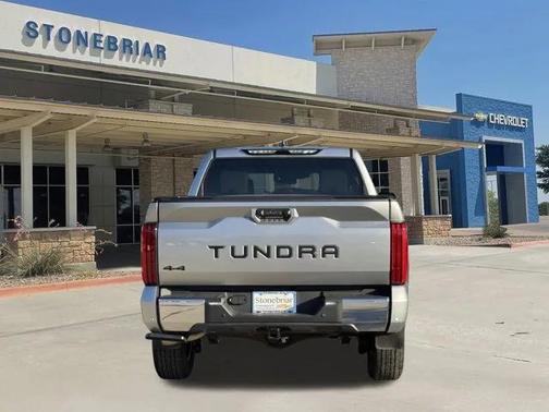 2024 Toyota Tundra SR5