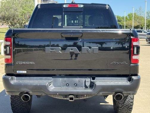 Diamond Black Crystal Pearlcoat 2020 RAM 1500 Rebel