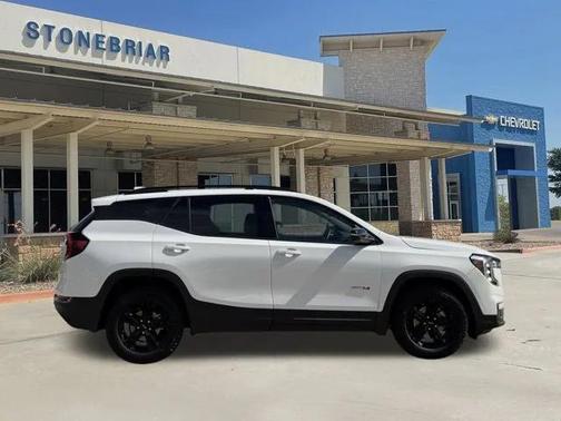 2024 GMC Terrain AWD AT4