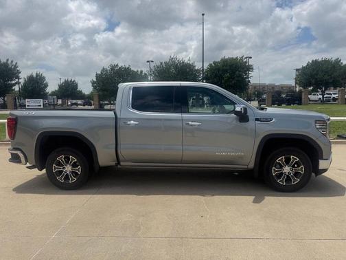 Sterling Metallic 2026 GMC Sierra 1500 SLT