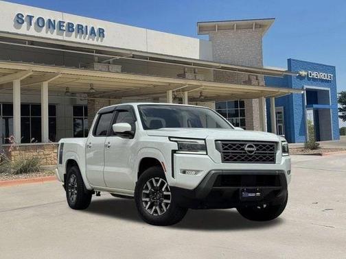 Glacier White 2024 Nissan Frontier SL