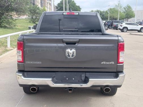 Granite Crystal Metallic Clearcoat 2021 RAM 1500 Big Horn/Lone Star