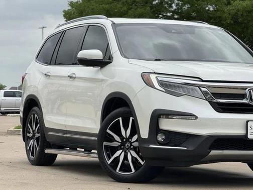 2019 Honda Pilot Touring 8-Passenger
