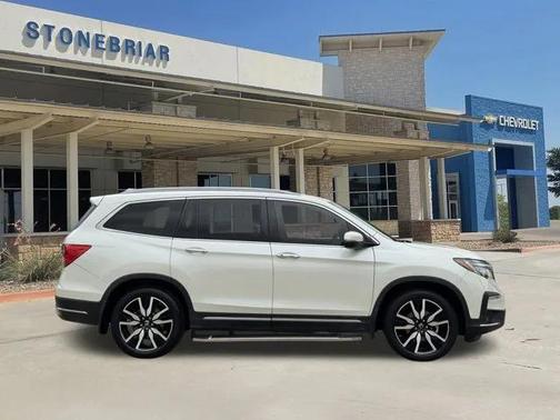 2019 Honda Pilot Touring 8-Passenger