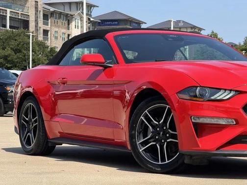 2023 Ford Mustang EcoBoost