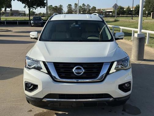 2018 Nissan Pathfinder SL