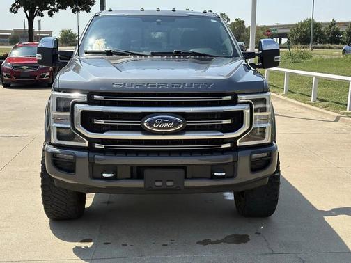 2022 Ford F-250 Platinum