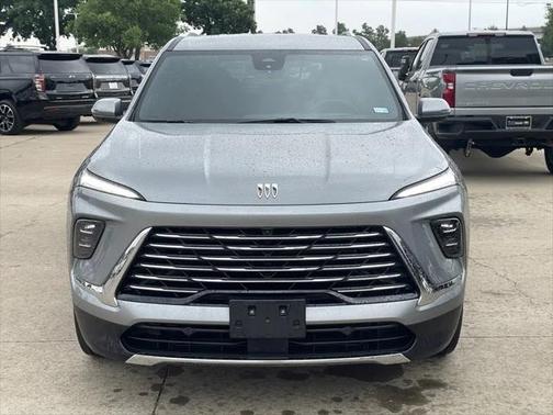 2025 Buick Enclave Preferred FWD