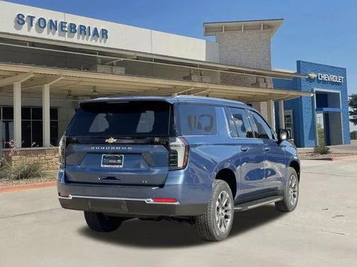 2026 Chevrolet Suburban LT