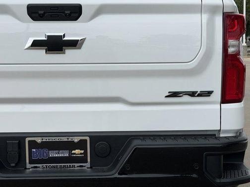Summit White 2026 Chevrolet Silverado 1500 ZR2