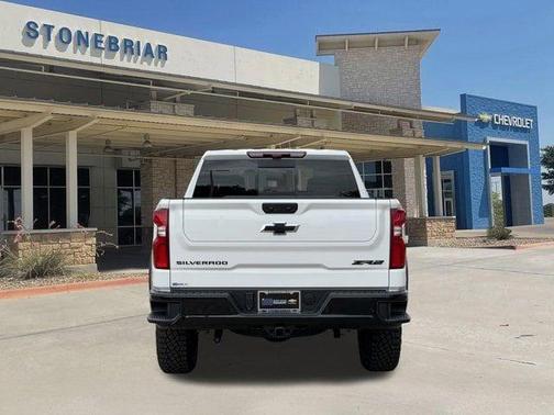Summit White 2026 Chevrolet Silverado 1500 ZR2
