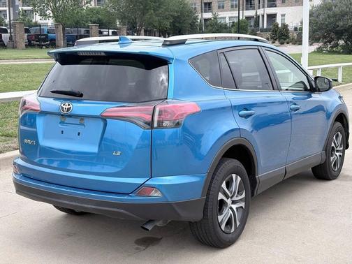 Electric Storm Blue 2016 Toyota RAV4 LE
