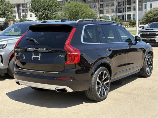 2019 Volvo XC90 T6 Momentum
