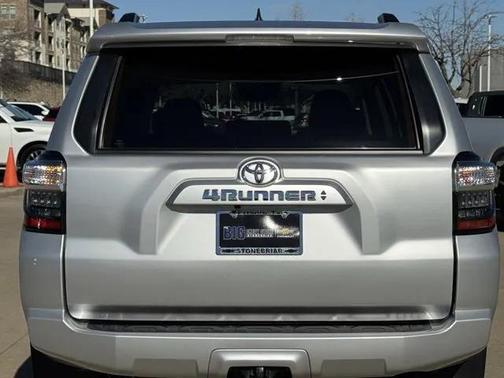 2023 Toyota 4Runner SR5