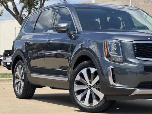 2022 Kia Telluride S