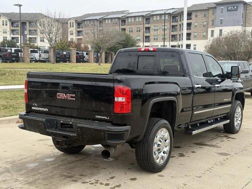 2017 GMC Sierra 2500 Denali