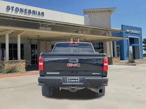 2017 GMC Sierra 2500 Denali