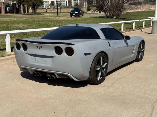 2005 Chevrolet Corvette Base