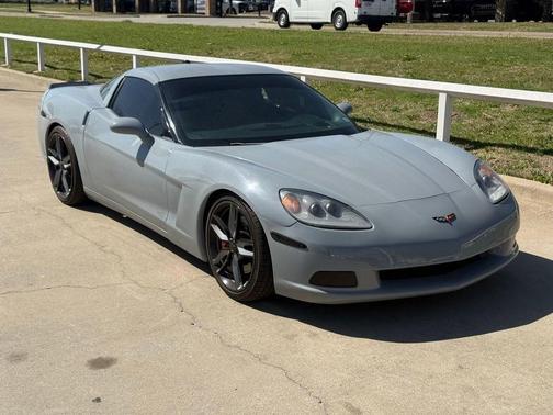 2005 Chevrolet Corvette Base