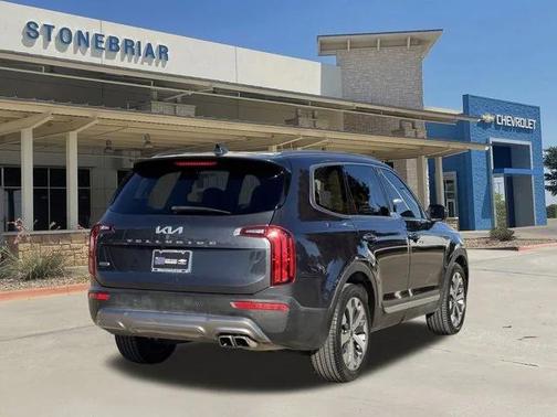 2022 Kia Telluride S