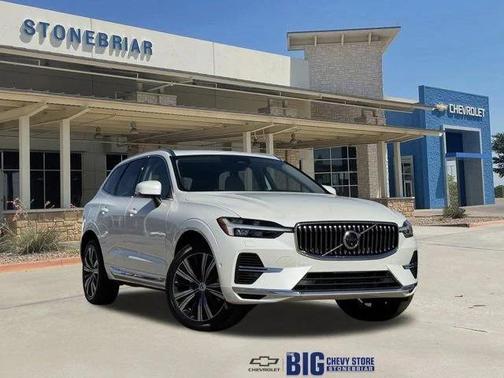 2023 Volvo XC60 Recharge Plug-In Hybrid T8 Ultimate Bright Theme