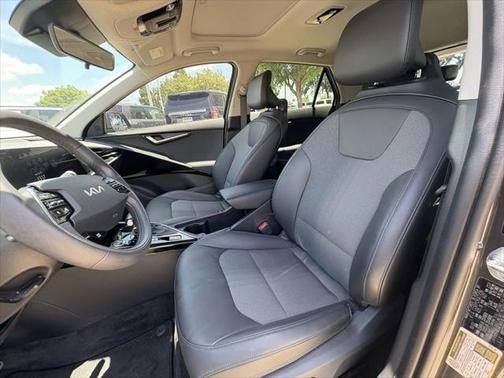 2023 Kia Niro Touring