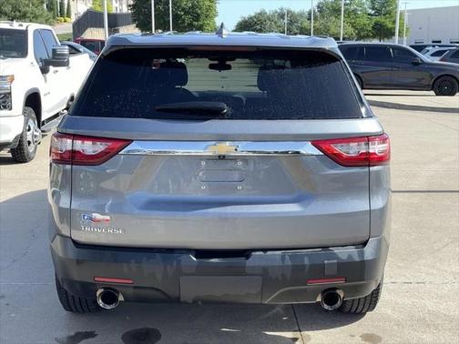 2021 Chevrolet Traverse LS
